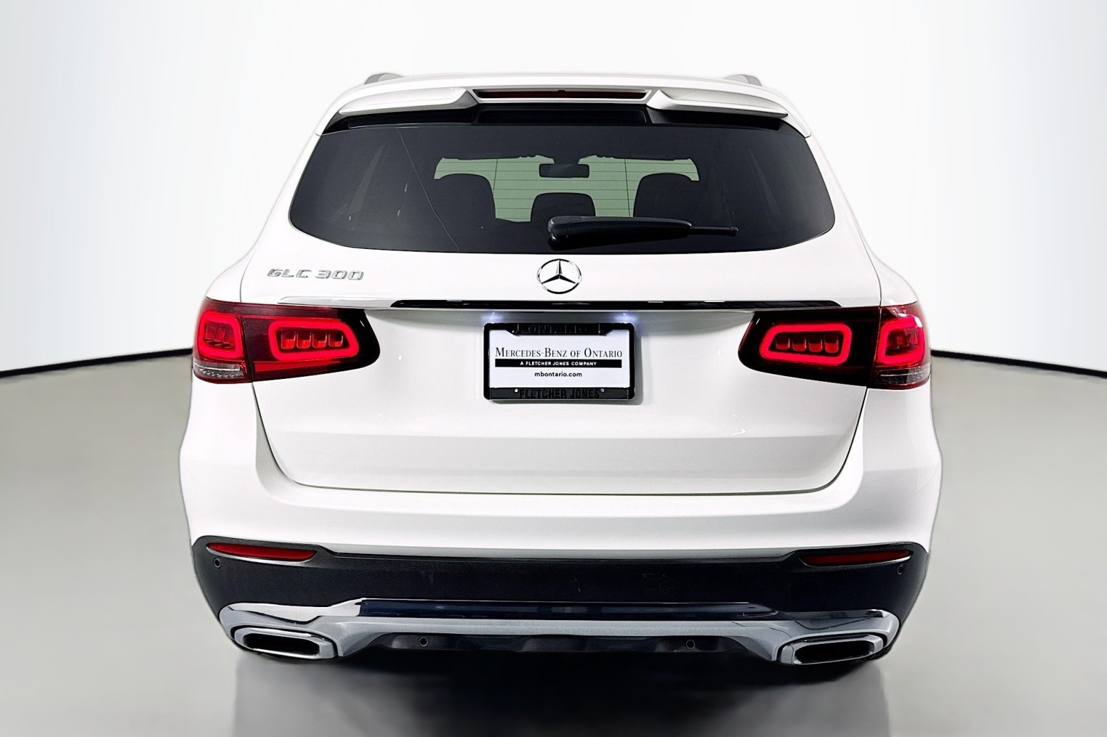 2021 Mercedes Benz GLC 300 photo 3