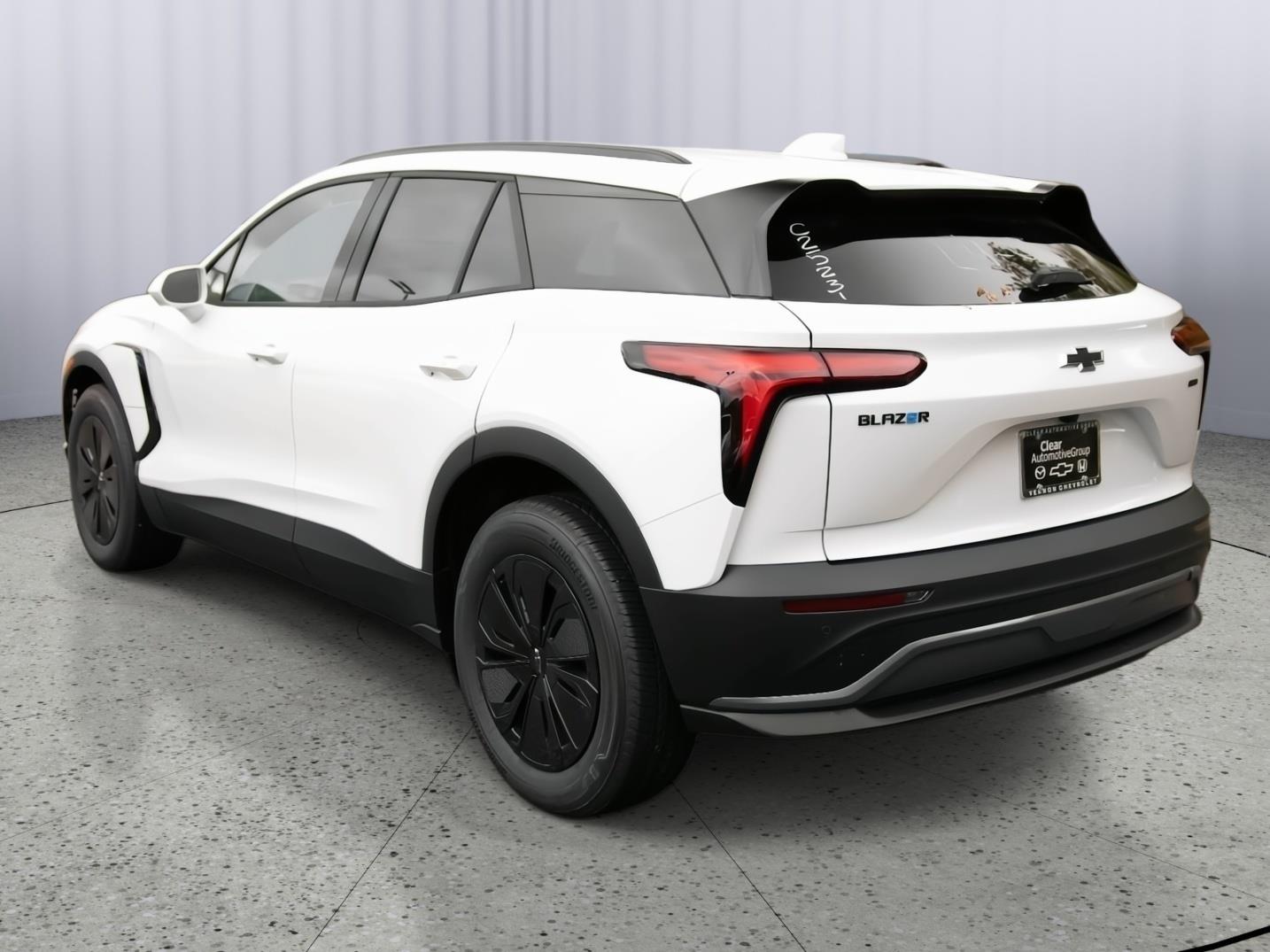 2025 Chevrolet Blazer EV photo 5