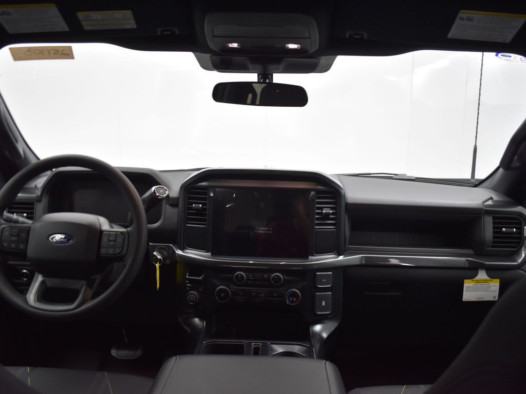 2025 Ford F-150 STX photo 7