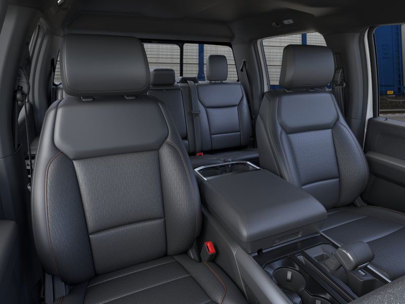 2025 Ford F-150 Lariat photo 8