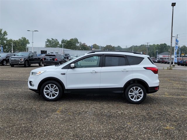 2019 Ford Escape SEL photo 8