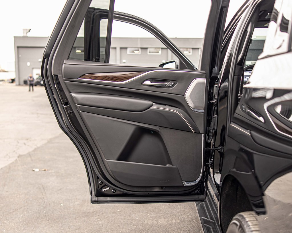 2023 CADILLAC ESCALADE - Image 38