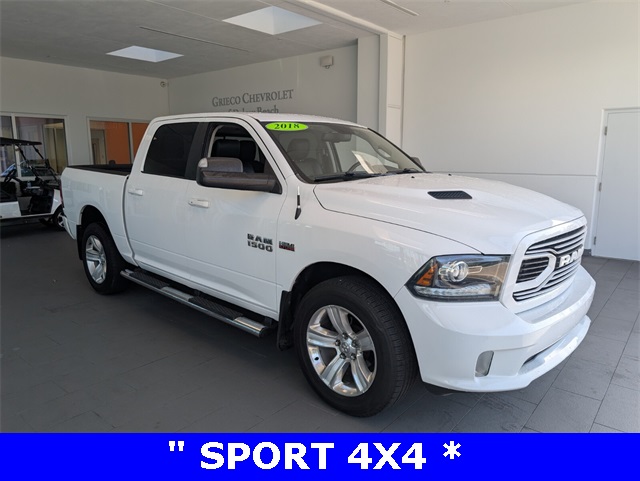 2018 Ram 1500 Sport photo 2