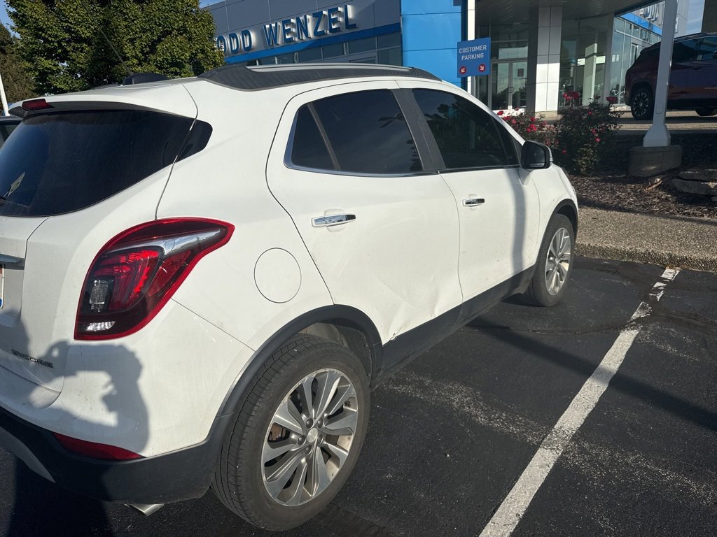 2017 Buick Encore Essence photo 4