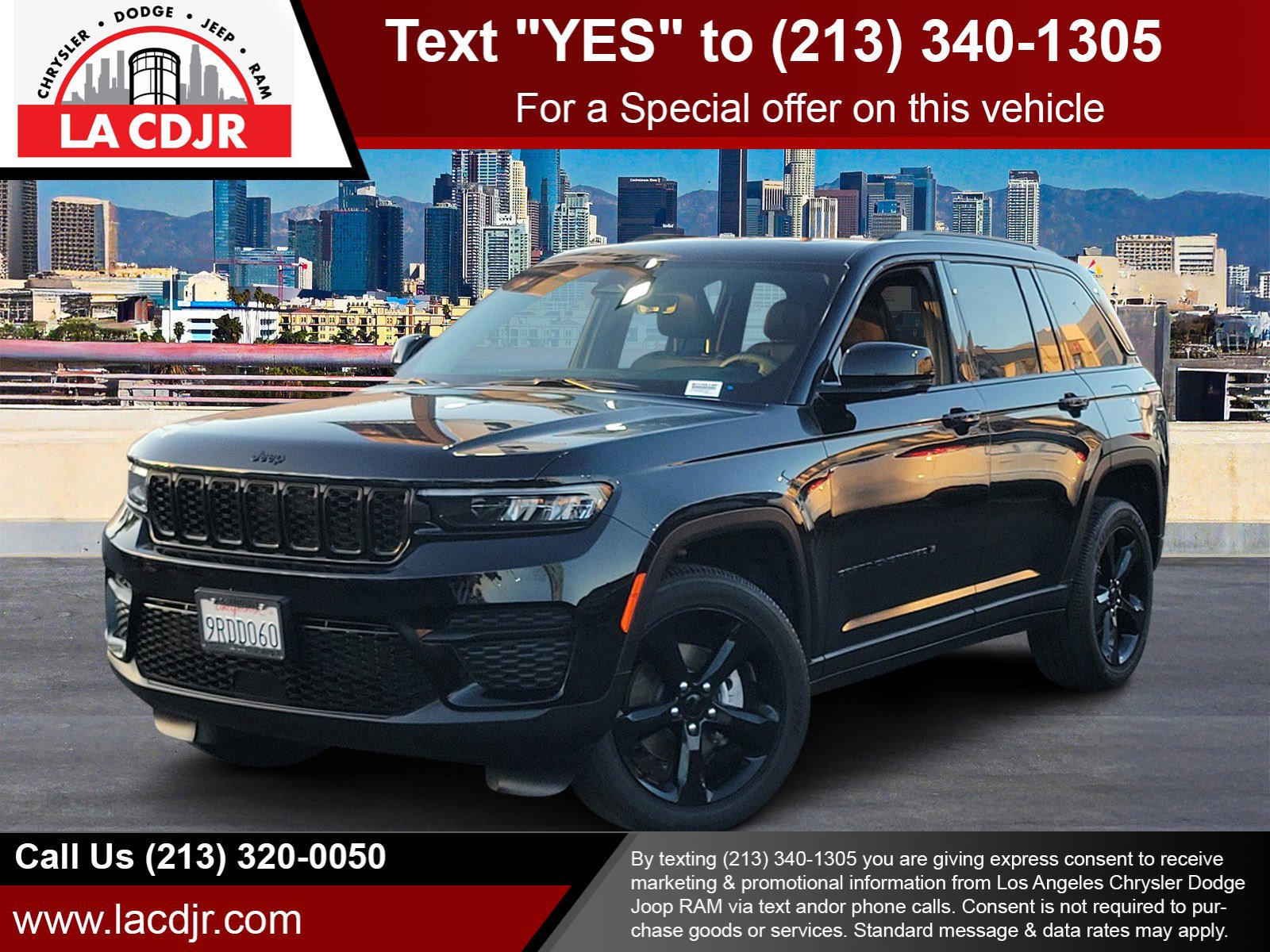 Used 2025 Diamond Black Crystal Pearlcoat Jeep Altitude X image 1