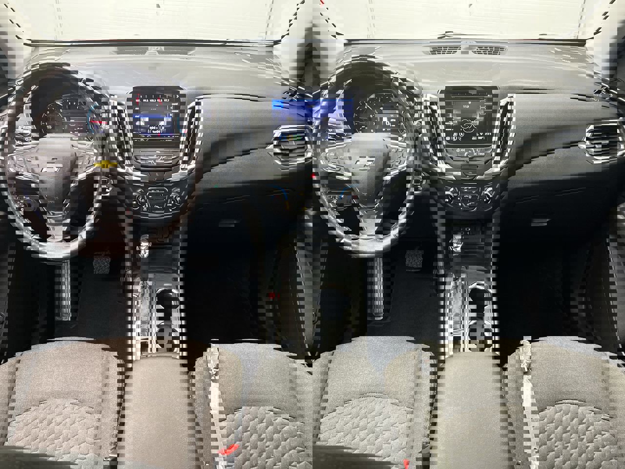 2019 Chevrolet Equinox LT photo 3