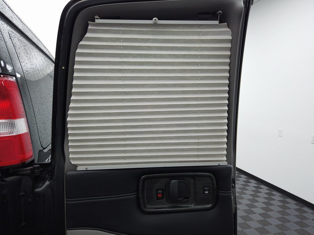 2023 Chevrolet Express photo 11