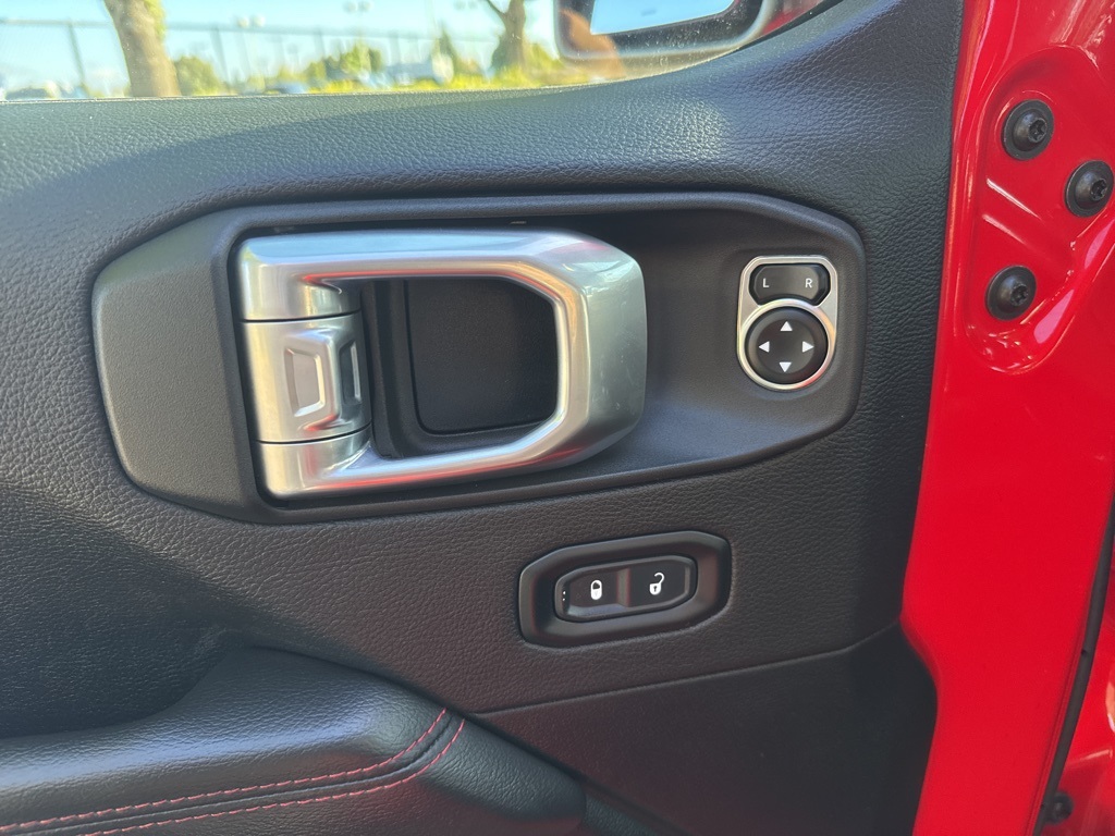 2021 Jeep Wrangler Unlimited Rubicon photo 12