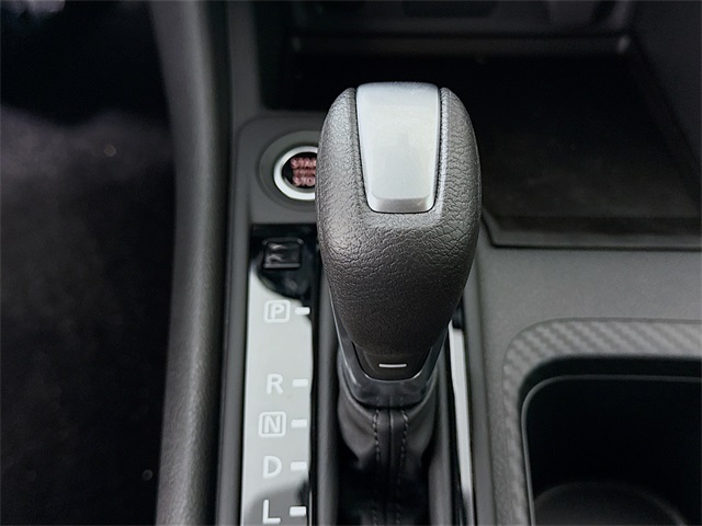 2025 Nissan Sentra S photo 17