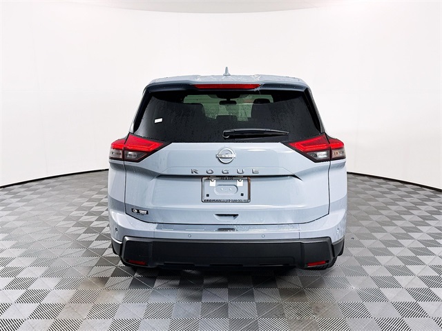 2026 Nissan Rogue SV photo 18