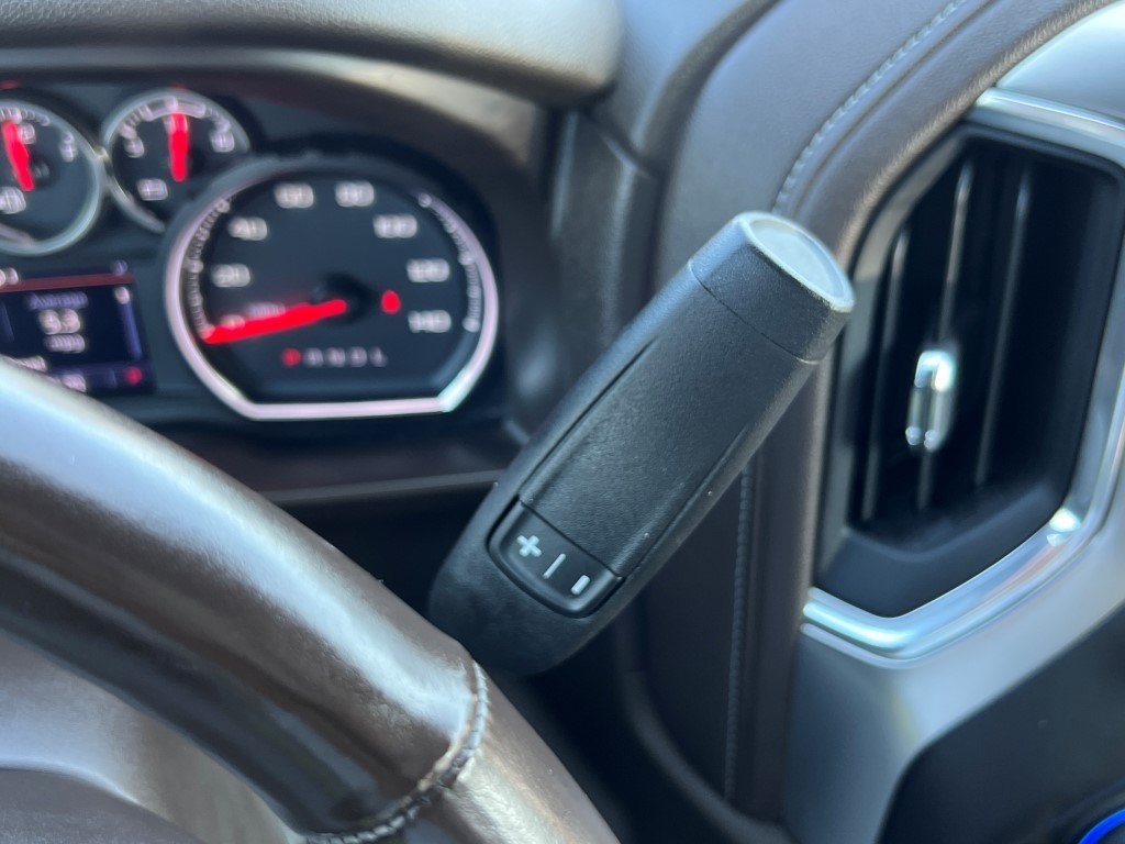 2020 Chevrolet Silverado 1500 RST photo 24