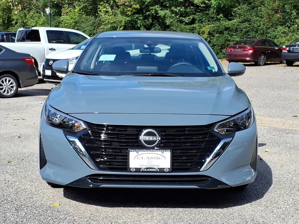 2025 Nissan Sentra SV photo 2