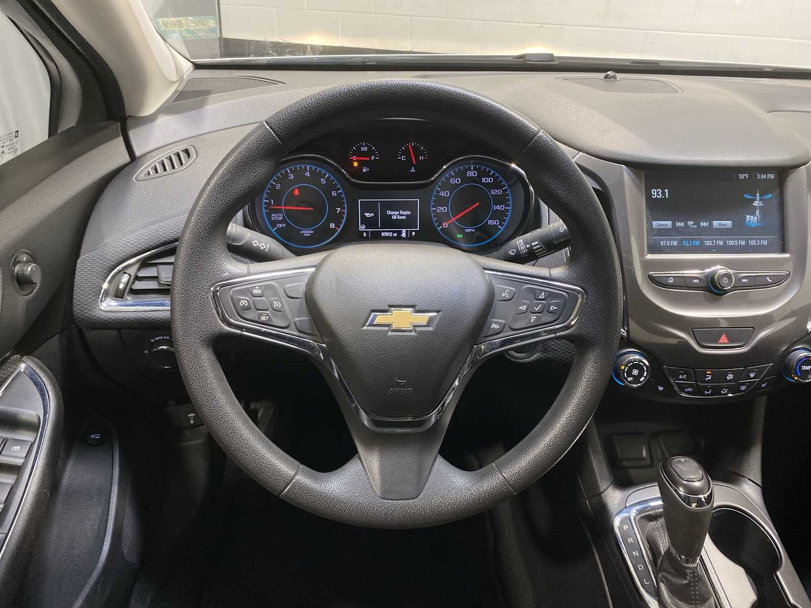 2017 Chevrolet Cruze LT photo 15