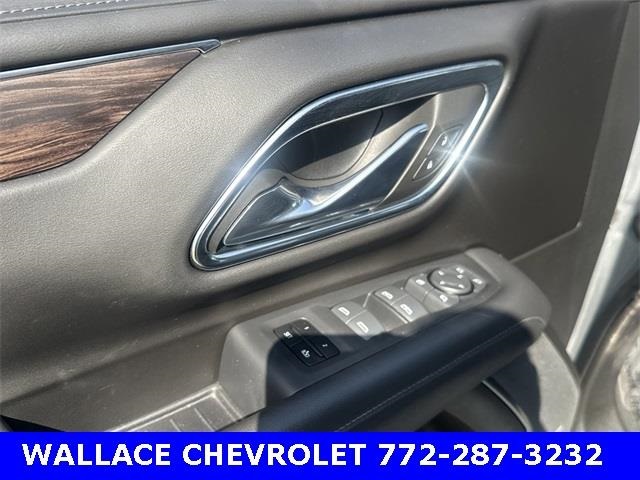 2023 Chevrolet Suburban Z71 photo 20