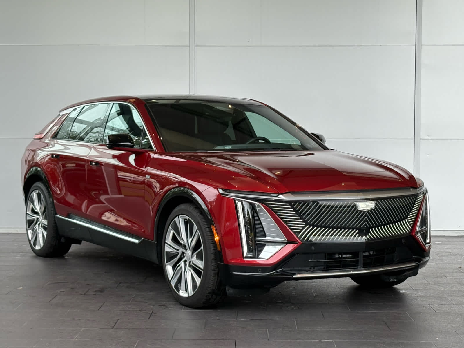 Certified 2025 Cadillac LYRIQ Luxury 3 with VIN 1GYKPTRL4SZ302502 for sale in Houston, TX