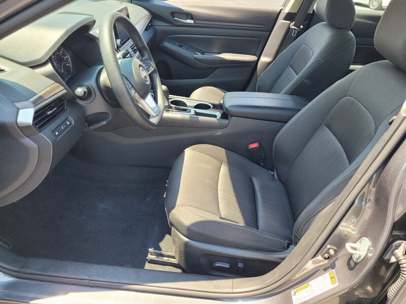 2024 Nissan Altima 2.5 SV photo 9
