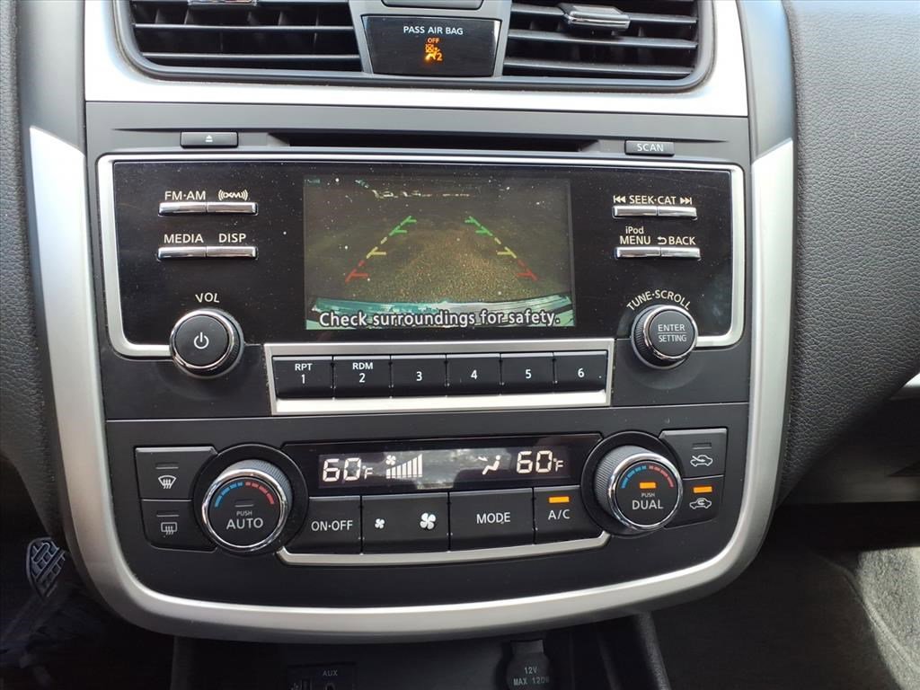 2017 Nissan Altima 2.5 SV photo 15