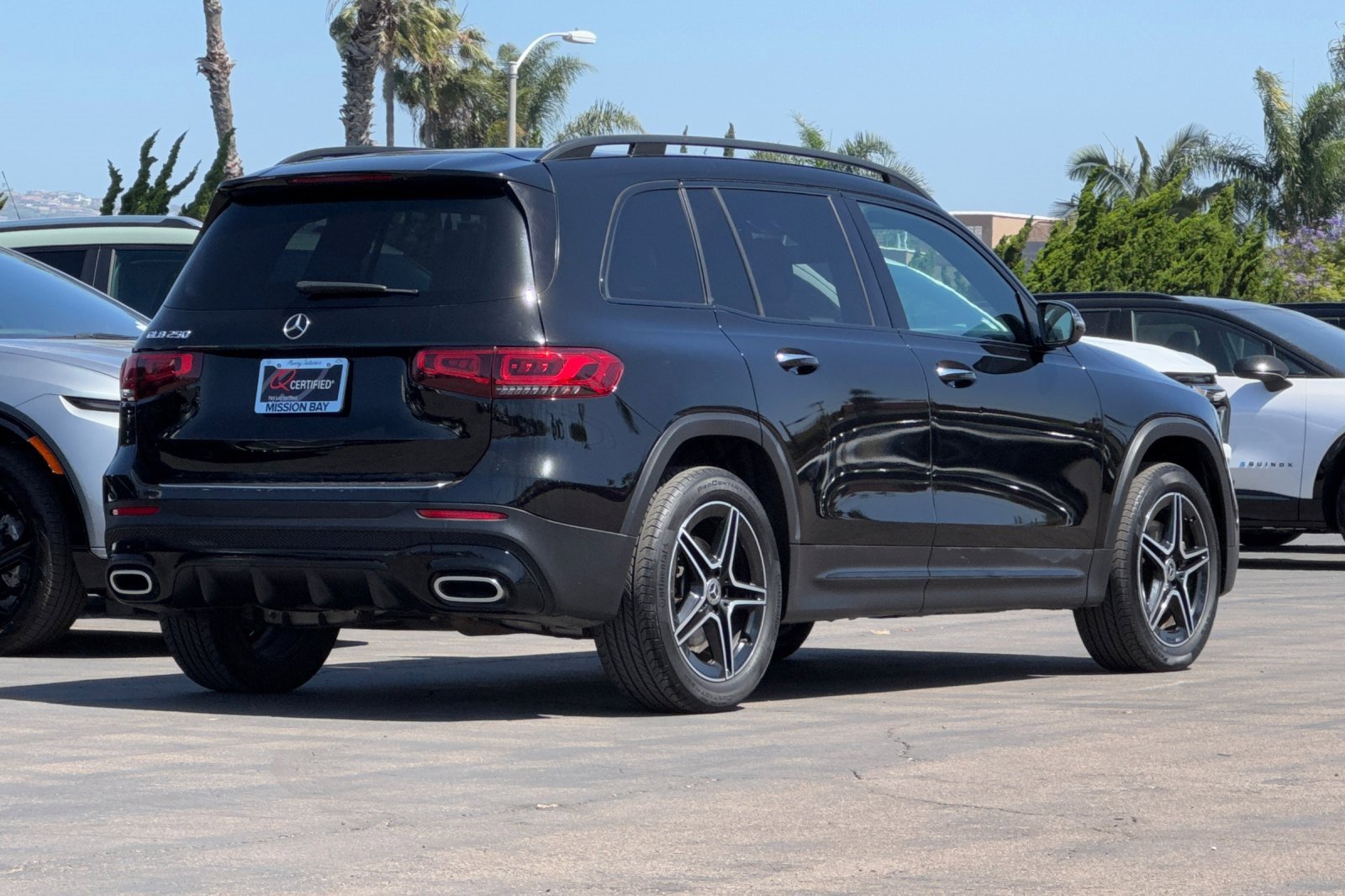2022 Mercedes Benz GLB 250 photo 4