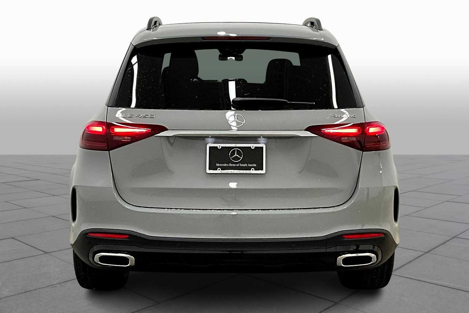 2026 Mercedes Benz GLE 450 4MATIC photo 4