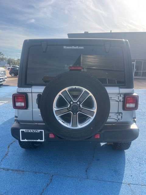 2019 Jeep Wrangler Unlimited Sahara photo 4