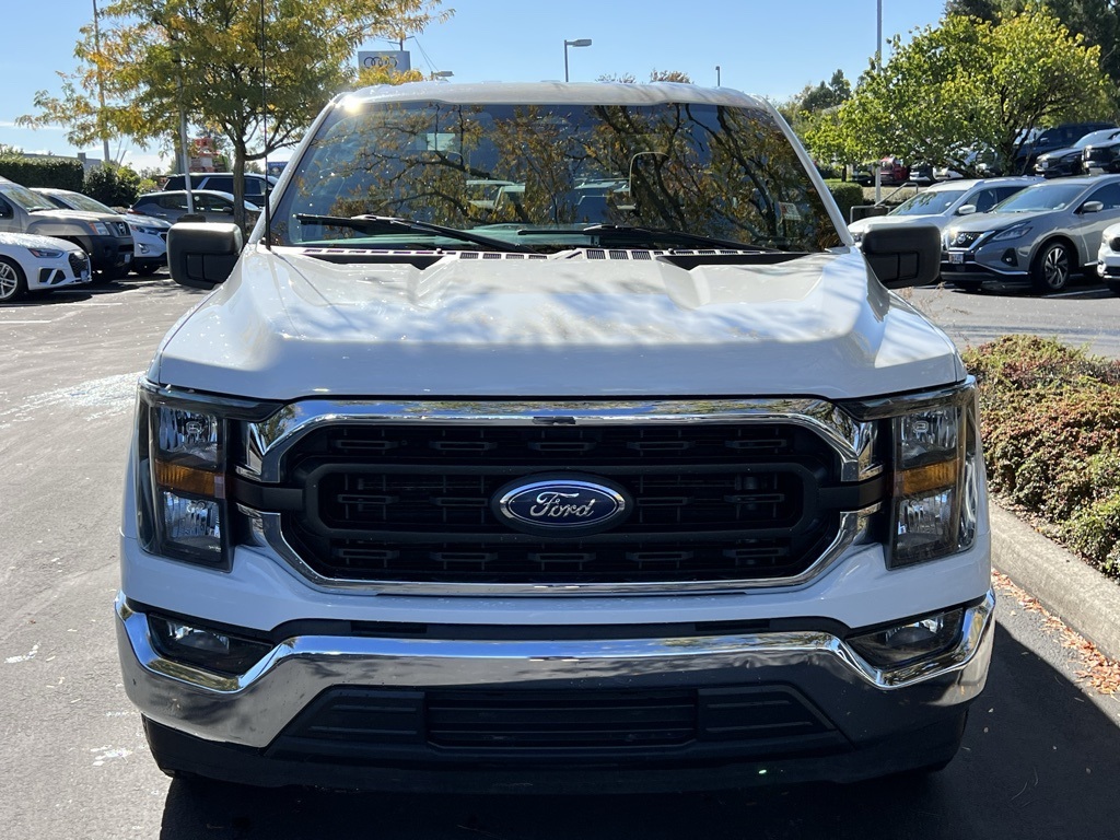 2023 Ford F-150 XLT photo 2