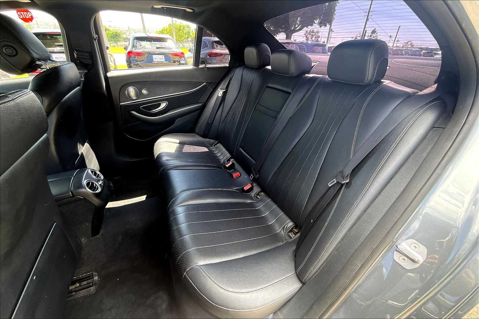 2017 Mercedes Benz E 300 Sport photo 17