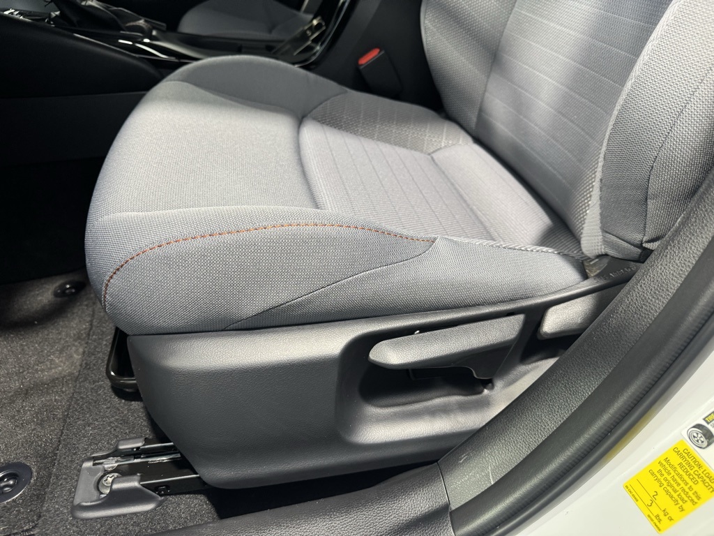 2025 Toyota Corolla SE photo 20