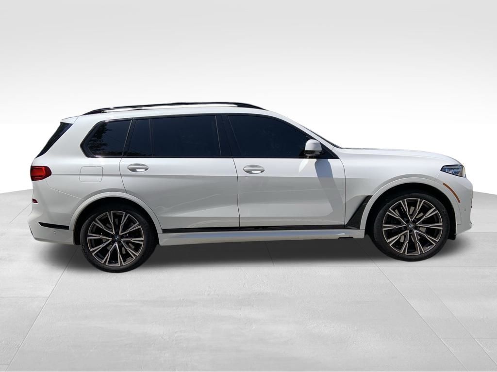2022 Bmw X7 M50i photo 4