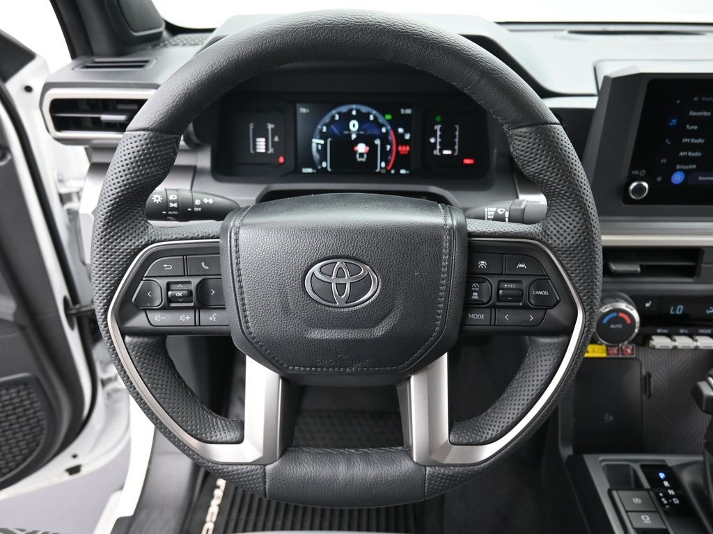 2024 Toyota Tacoma photo 13