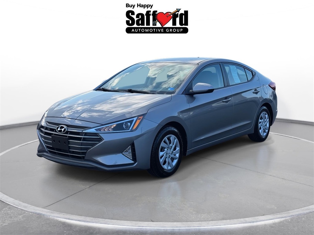 2020 Hyundai Elantra SE's photo