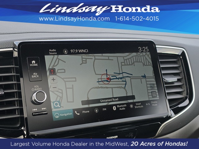 2025 Honda Ridgeline TrailSport photo 3