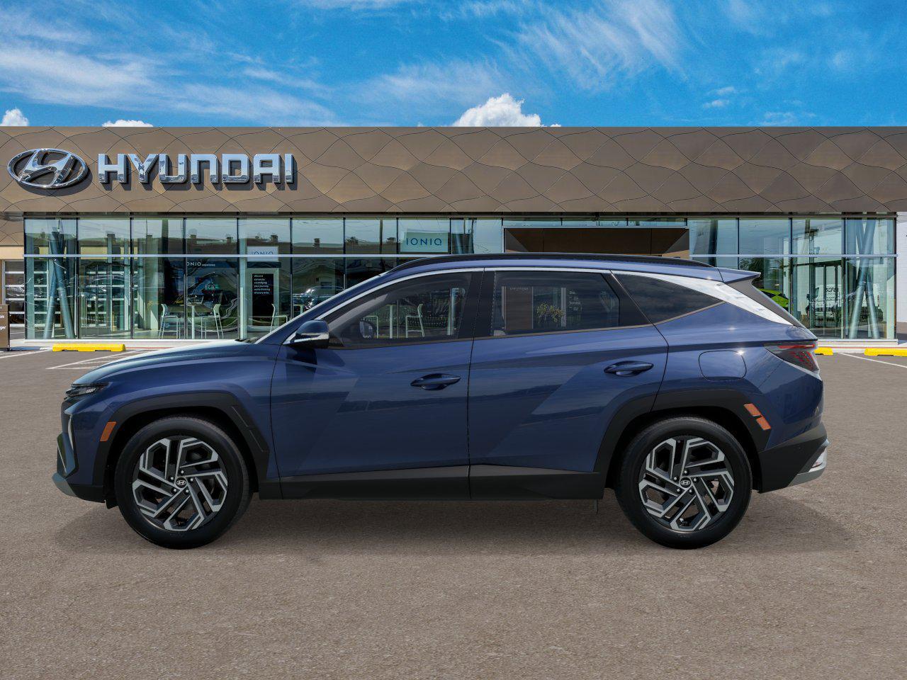2025 Hyundai Tucson Limited photo 3