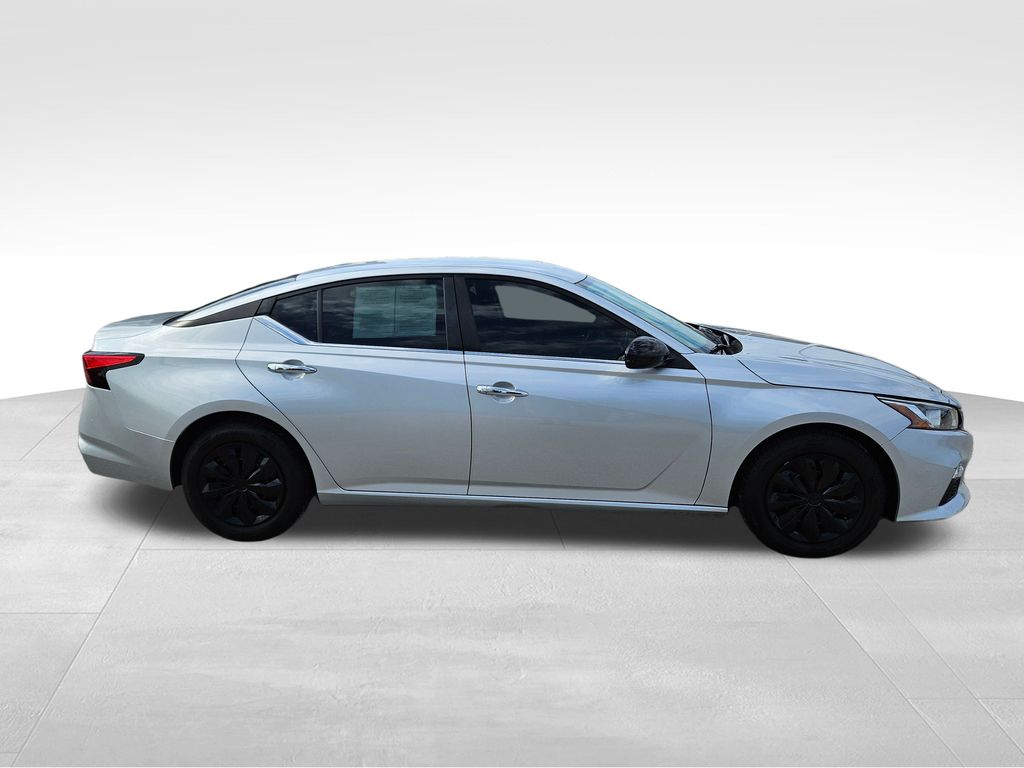 2020 Nissan Altima 2.5 S photo 4