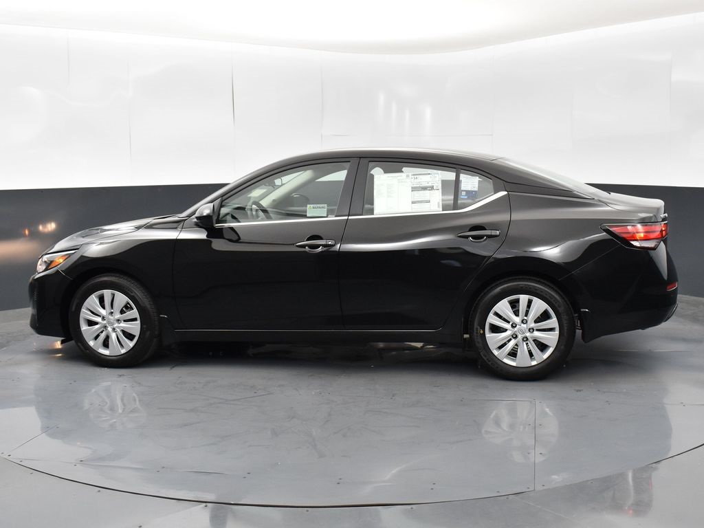2025 Nissan Sentra S photo 2