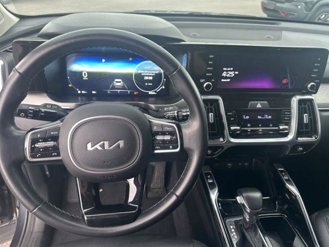 2023 Kia Sorento SX photo 26