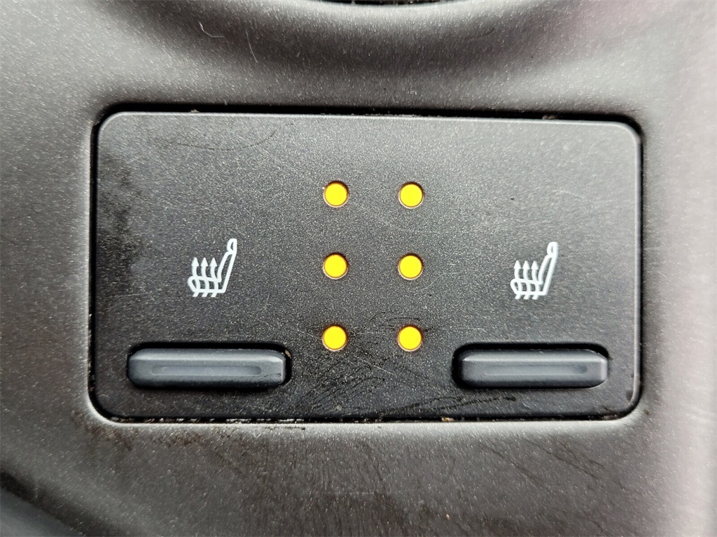 2023 Toyota Camry XSE photo 20
