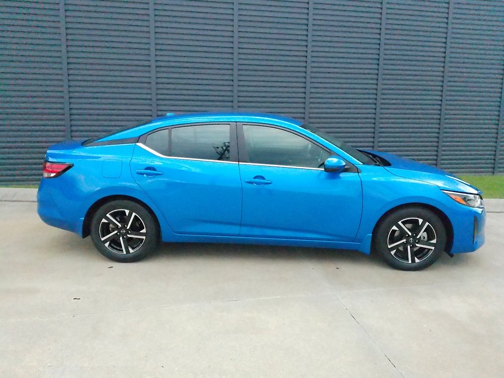 2024 Nissan Sentra SV photo 2