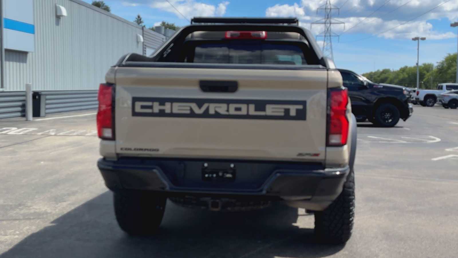 2023 Chevrolet Colorado ZR2 photo 3