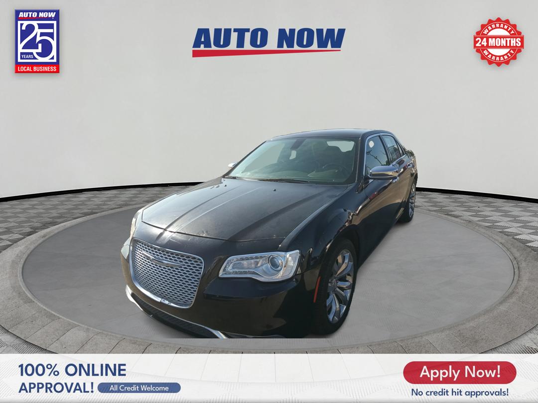 2018 Chrysler 300 Limited's photo