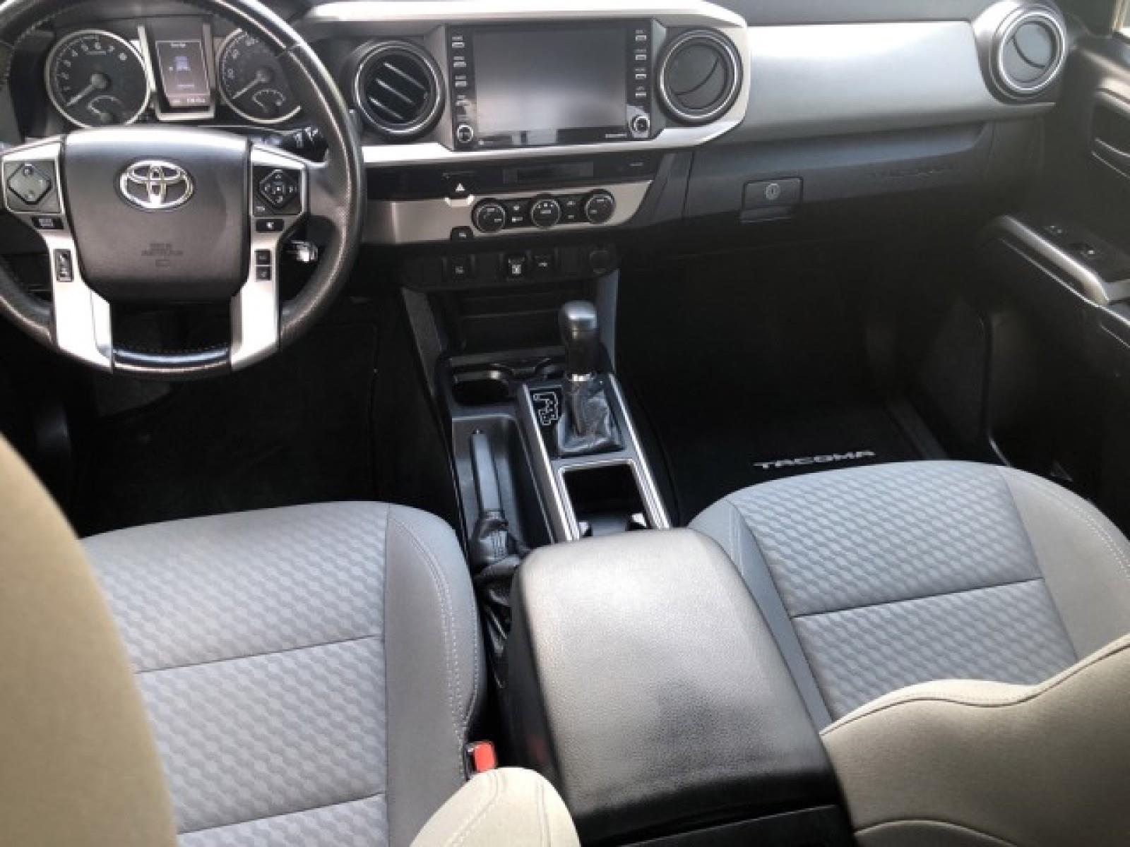 2021 Toyota Tacoma SR5 Double Cab V6 photo 9