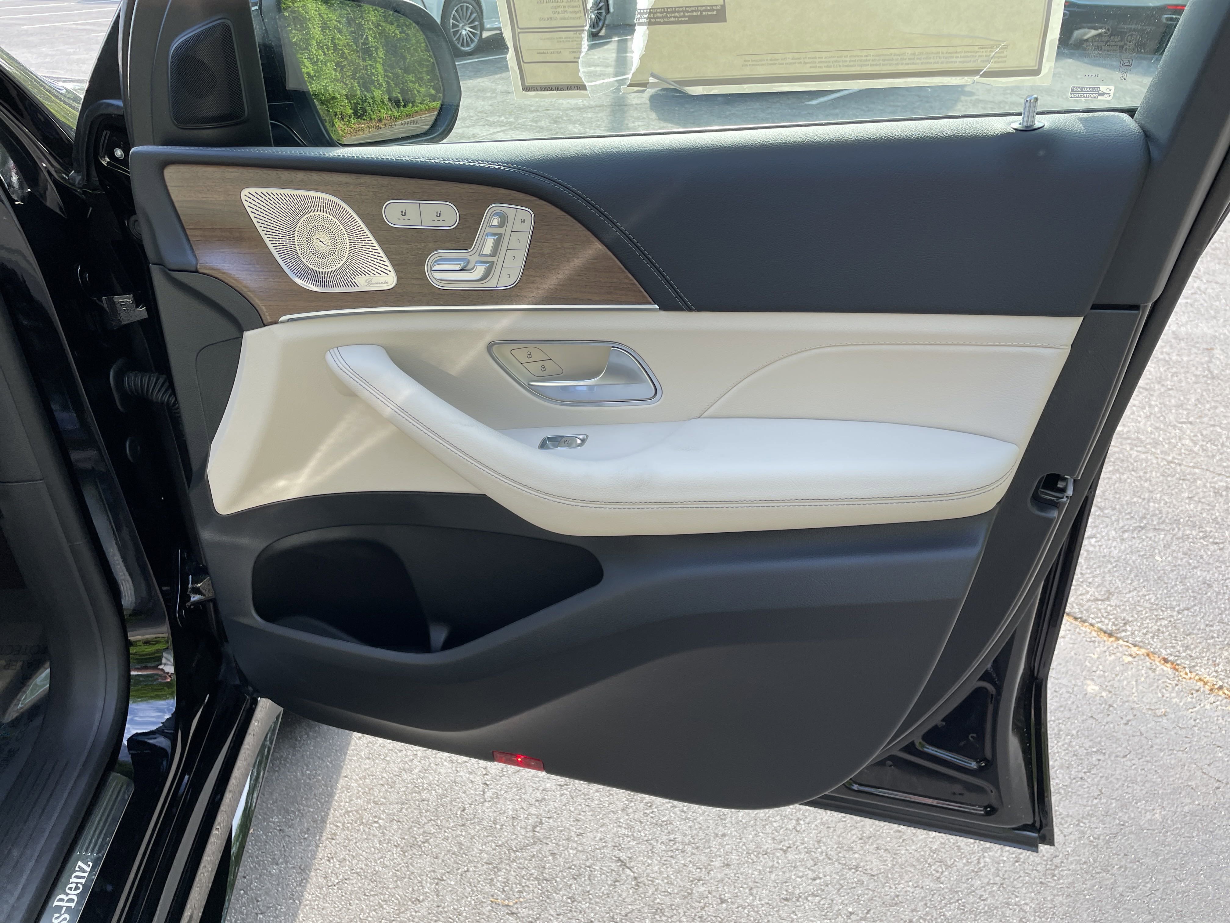 2025 Mercedes Benz GLE 350 photo 28
