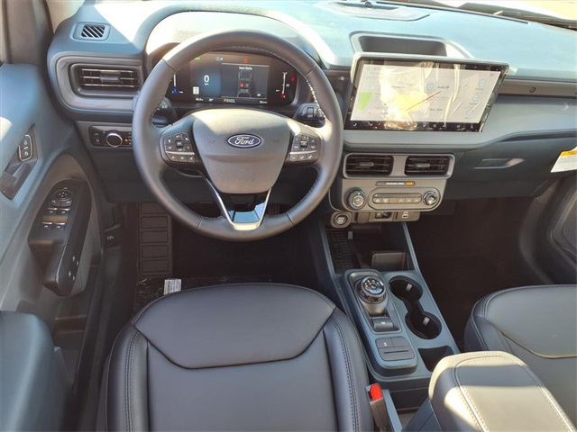 2025 Ford Maverick Lariat photo 4