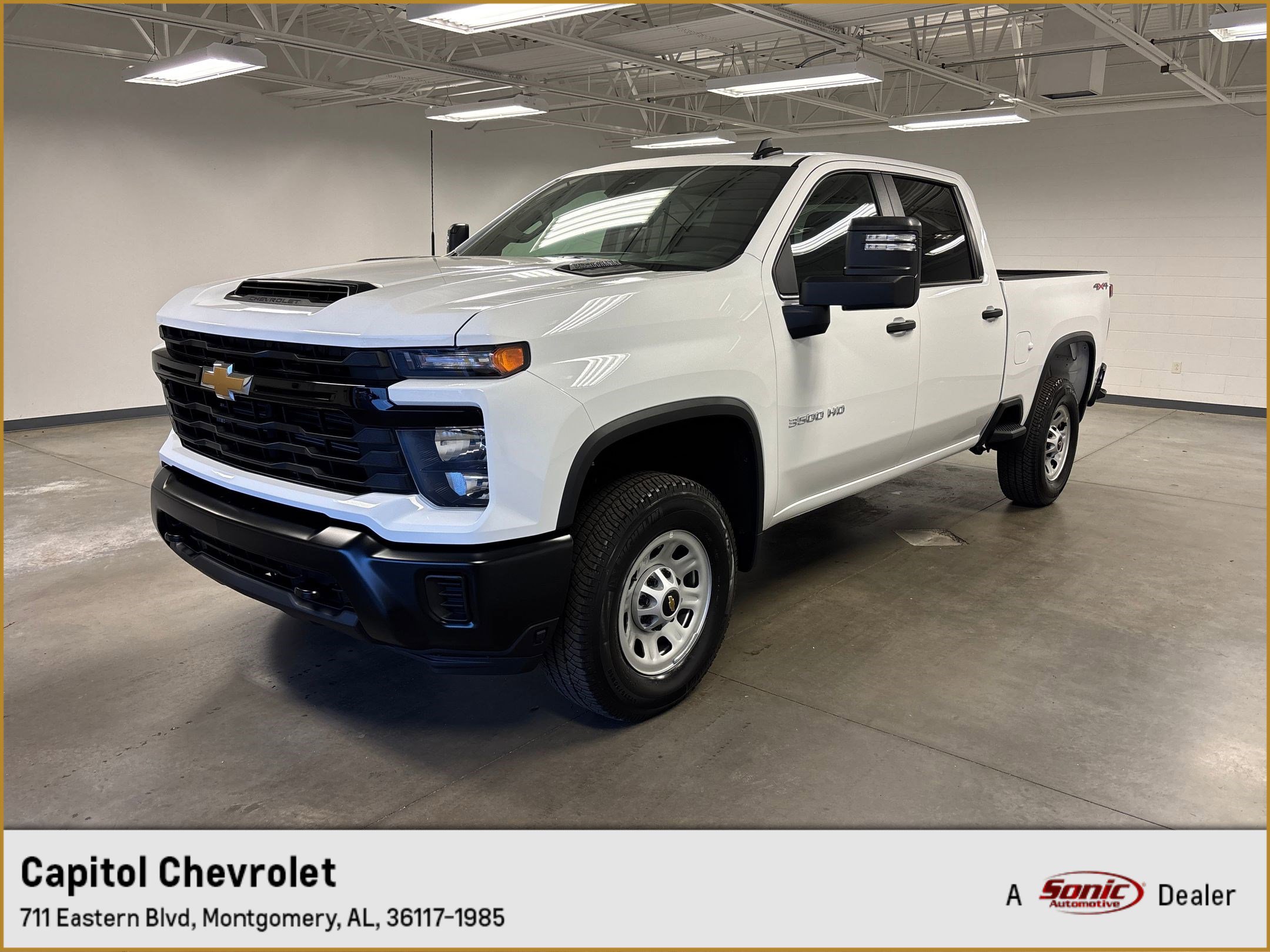 2025 Chevrolet Silverado 3500HD Work Truck's photo