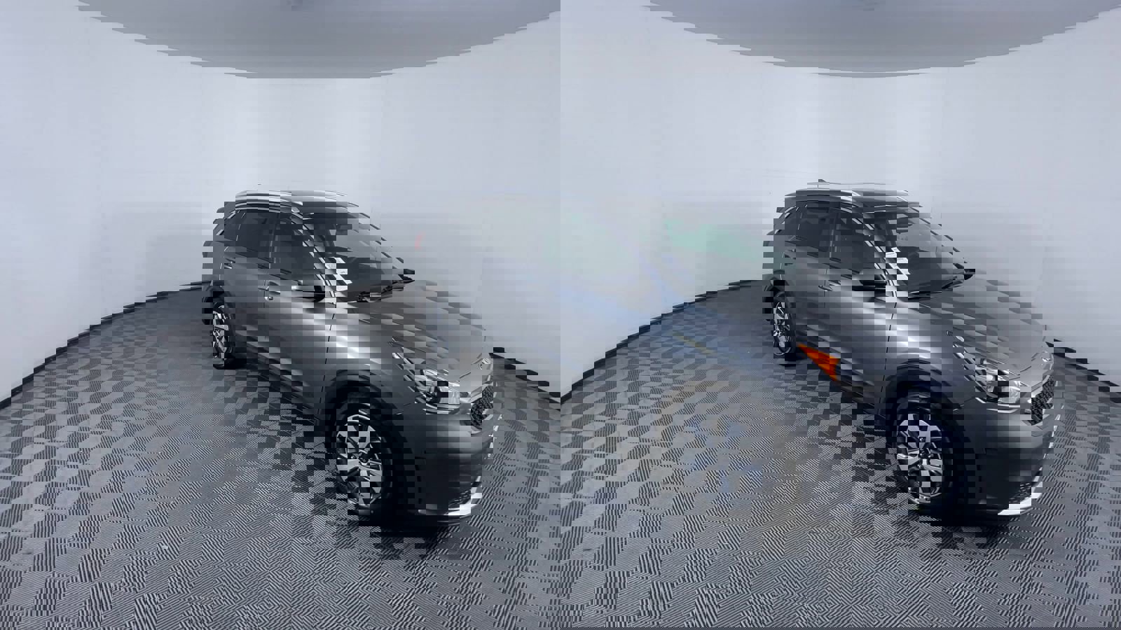 KNDCB3LC4J5124548
