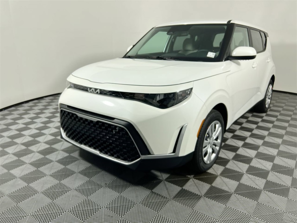 2025 Kia Soul LX S photo 7