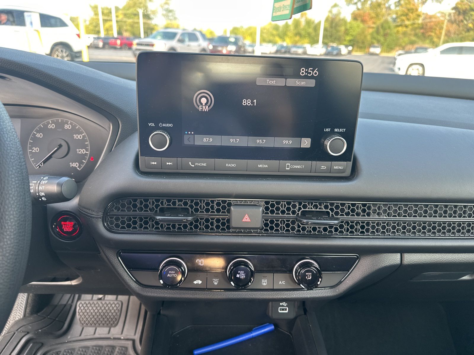 2024 Honda HR-V LX photo 14