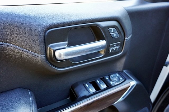 Used 2019 Gray GMC SLT image 27