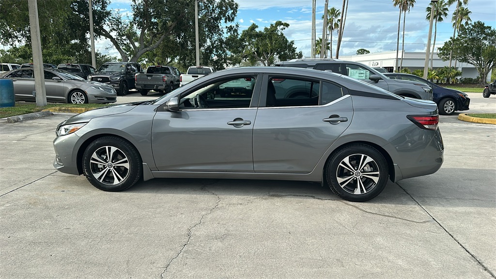 2023 Nissan Sentra SV photo 4