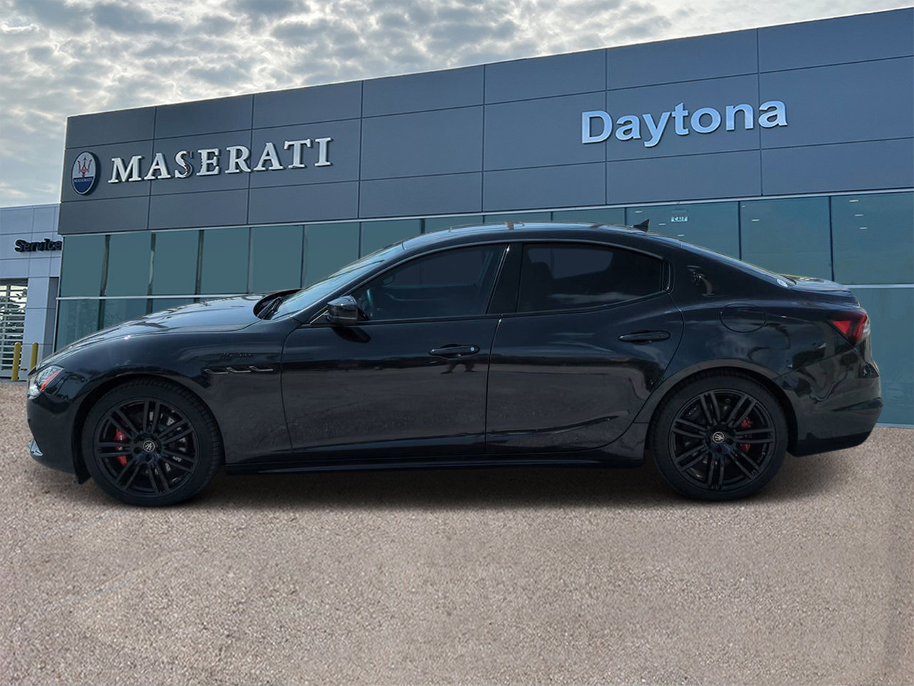 2024 Maserati Ghibli Modena Q4 photo 6