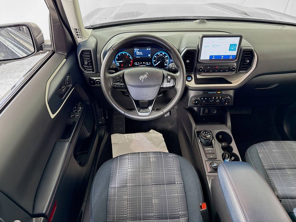2024 Ford Bronco Sport Heritage photo 3